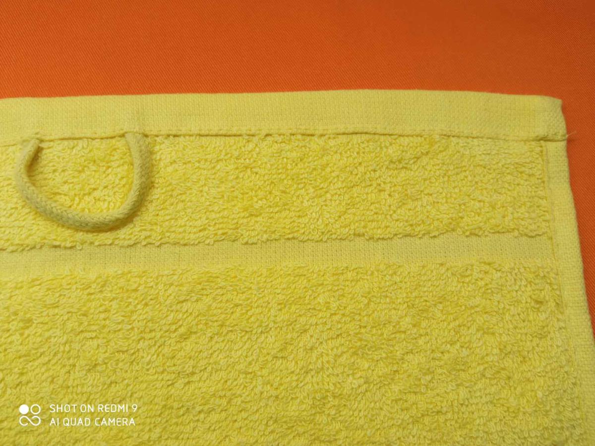 Uterák malý Classic, žltý, 30 x 50 cm Uterák malý Classic, žltý, 30 x 50 cm